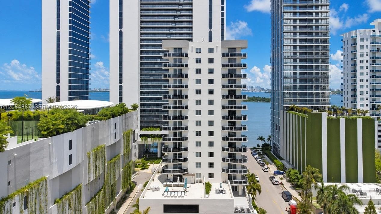 601 NE 23rd St # 1501, Miami, FL 33137 photo 8