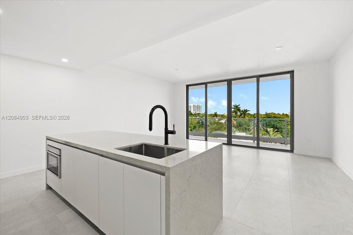 2200 Brickell Avenue # 422, Miami, FL 33129 photo 9