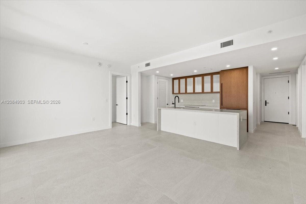 2200 Brickell Avenue # 422, Miami, FL 33129 photo 10