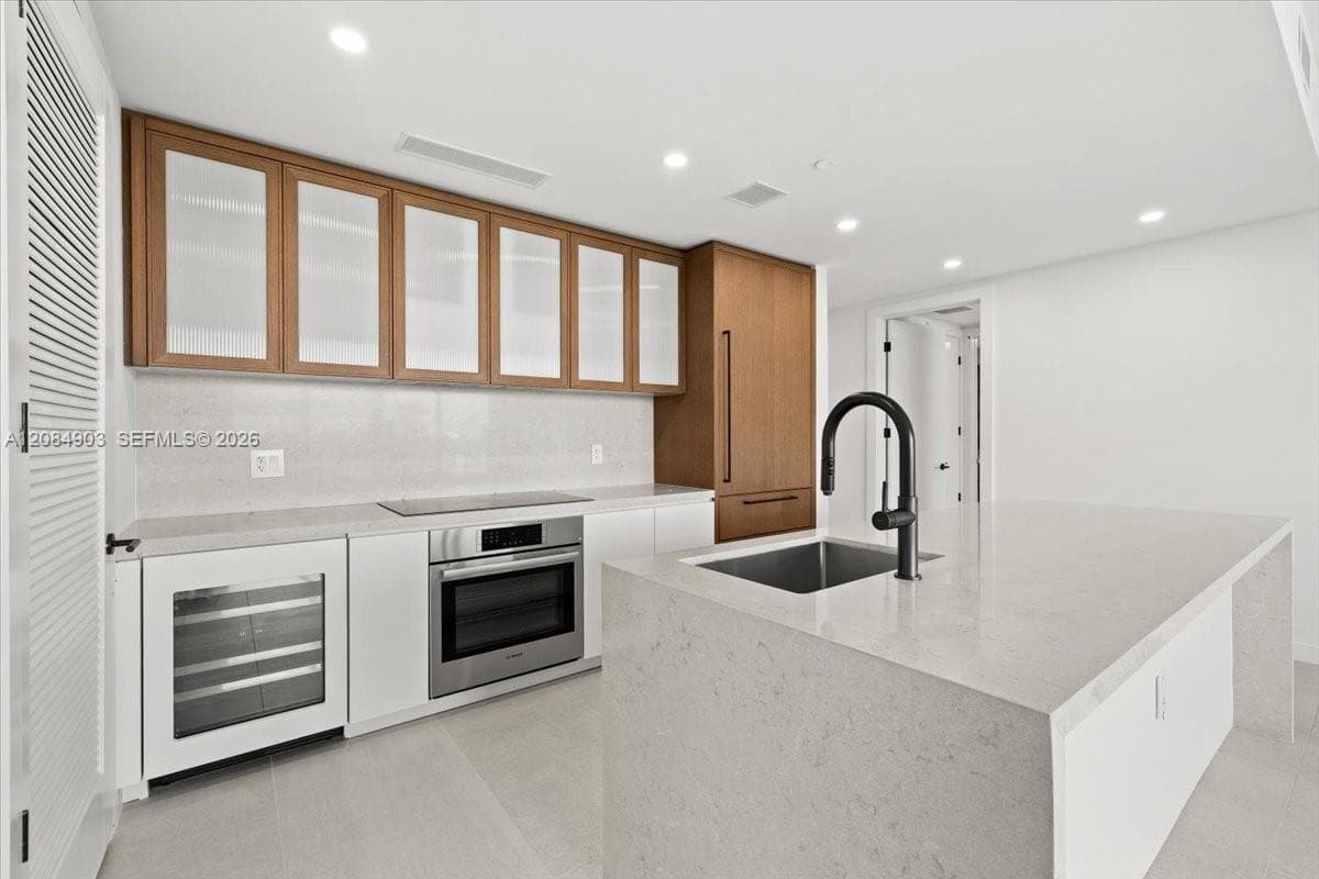 2200 Brickell Avenue # 422, Miami, FL 33129 photo 8