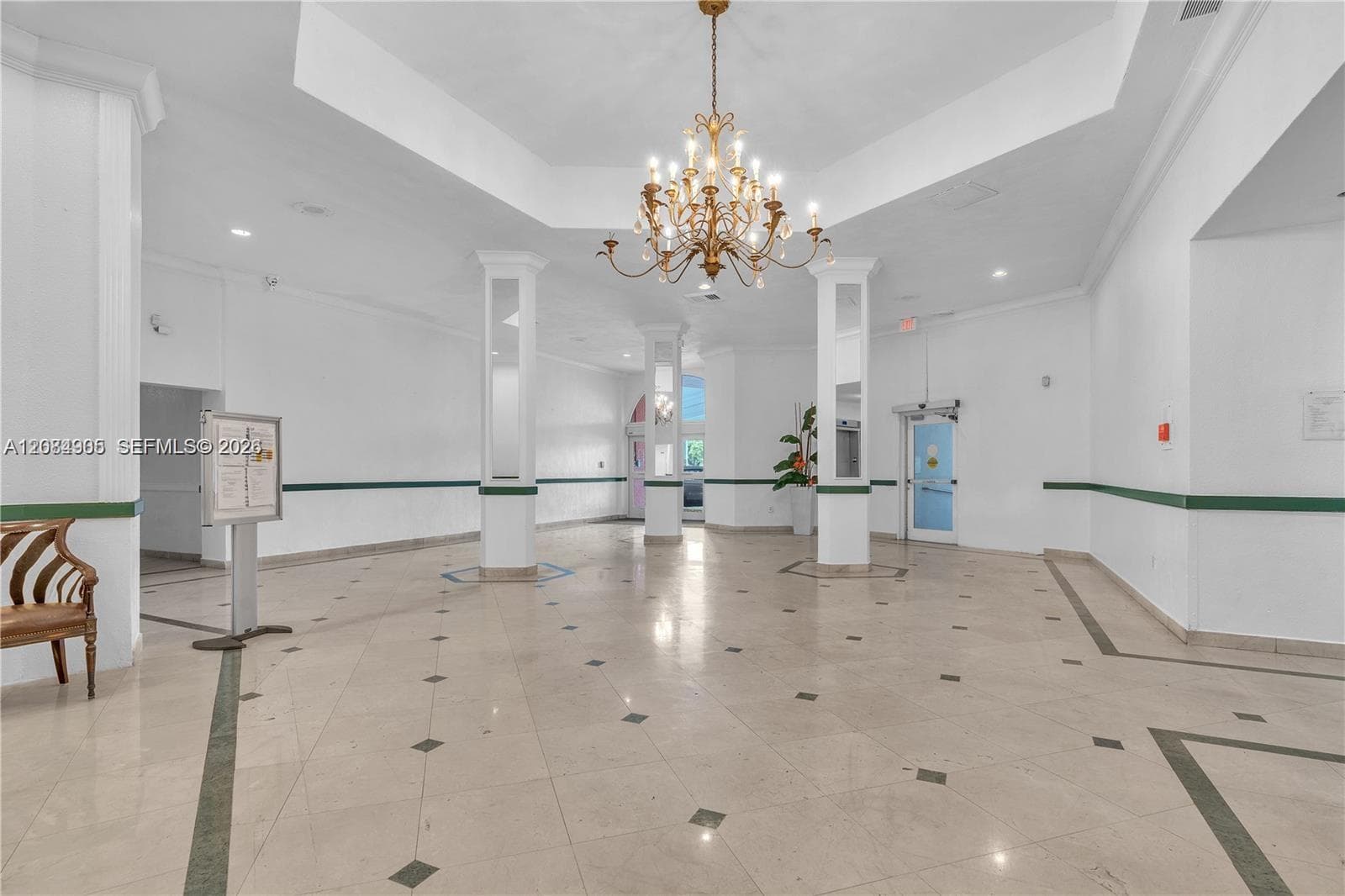 1301 NE Miami Gardens Dr # 515W, Miami, FL 33179 photo 4