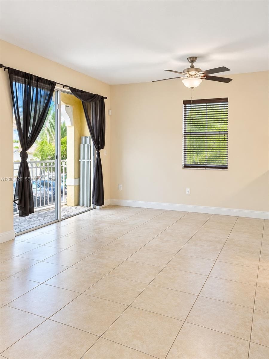 8906 W Flagler St # 222, Miami, FL 33174 photo 10