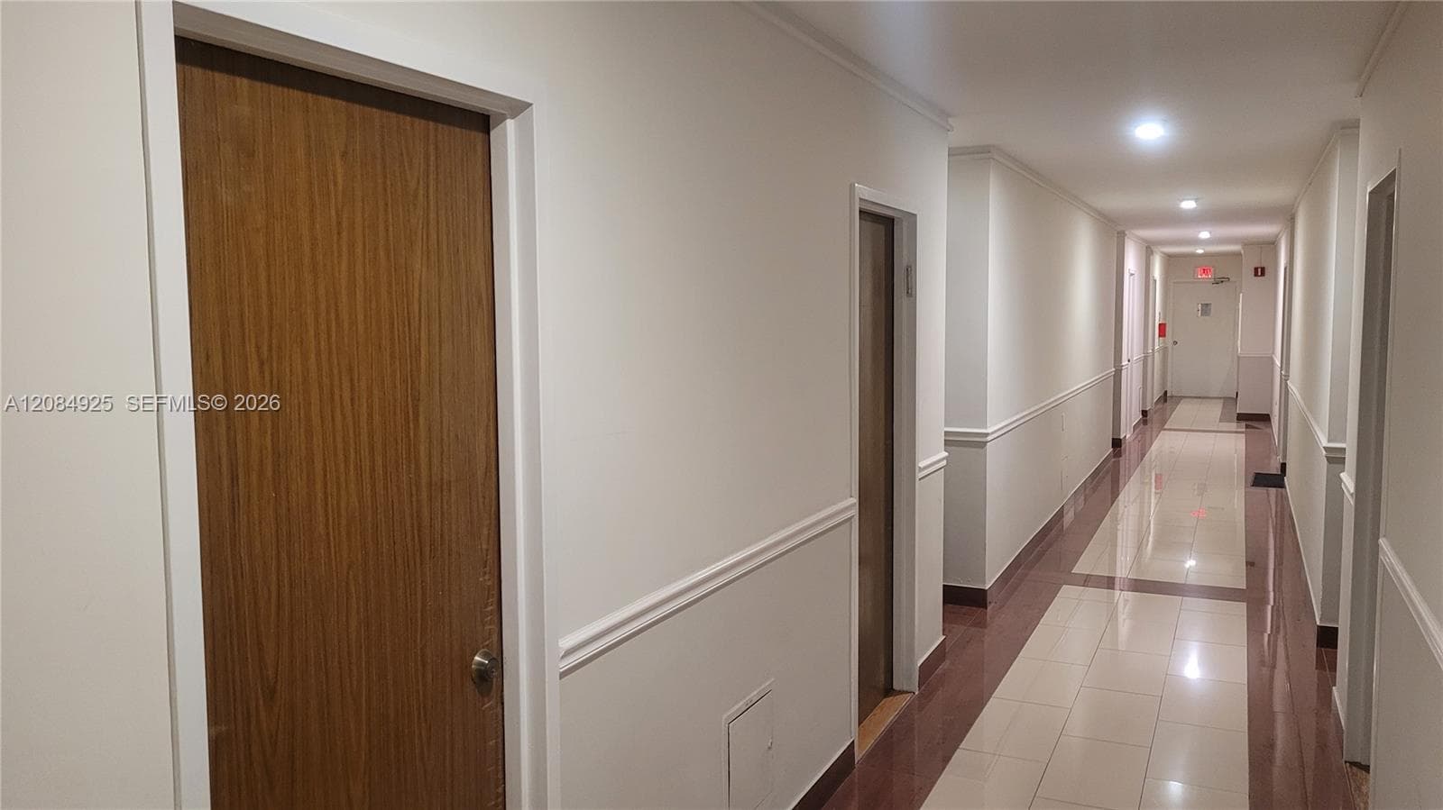 2899 Collins Ave # 606, Miami Beach, FL 33140 photo 8