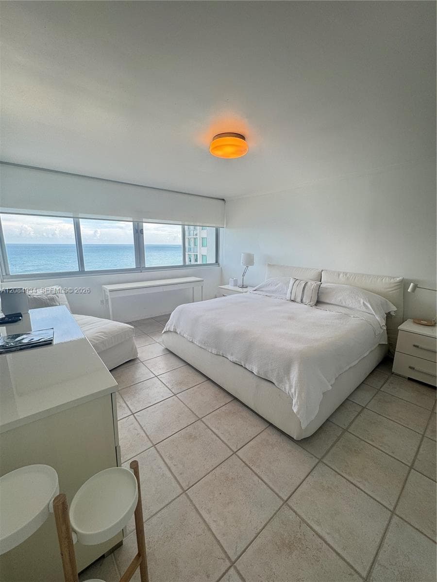 7135 SE Collins Ave # 1806, Miami Beach, FL 33141 photo 10