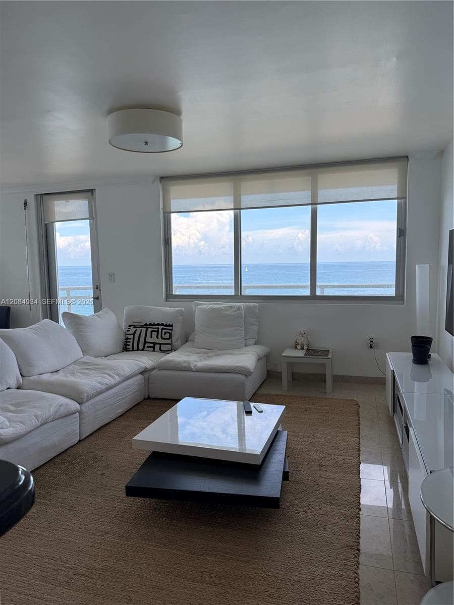 7135 SE Collins Ave # 1806, Miami Beach, FL 33141 photo 8