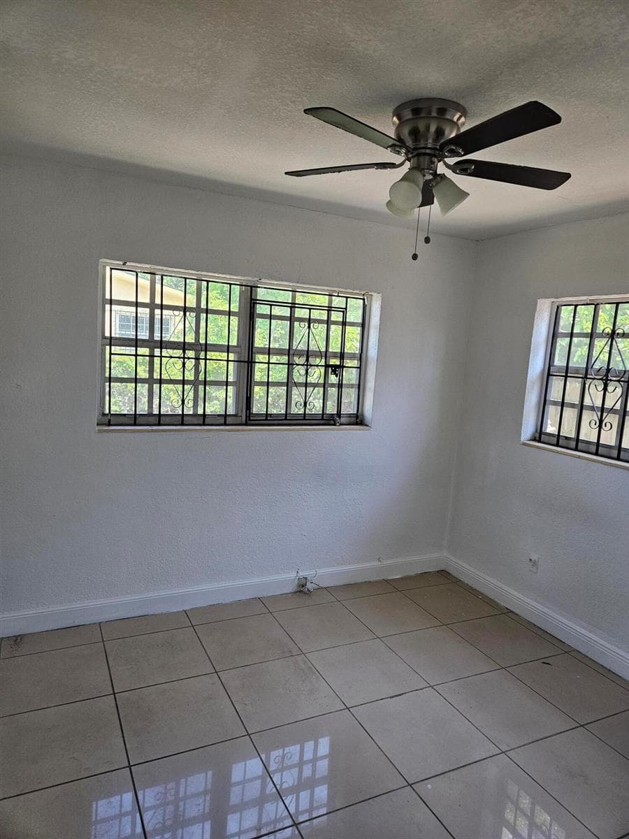 7041 NW 6TH Avenue, Miami, FL 33150 photo 2