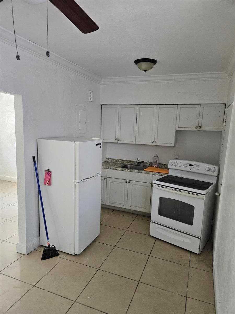7041 NW 6TH Avenue, Miami, FL 33150 photo 4