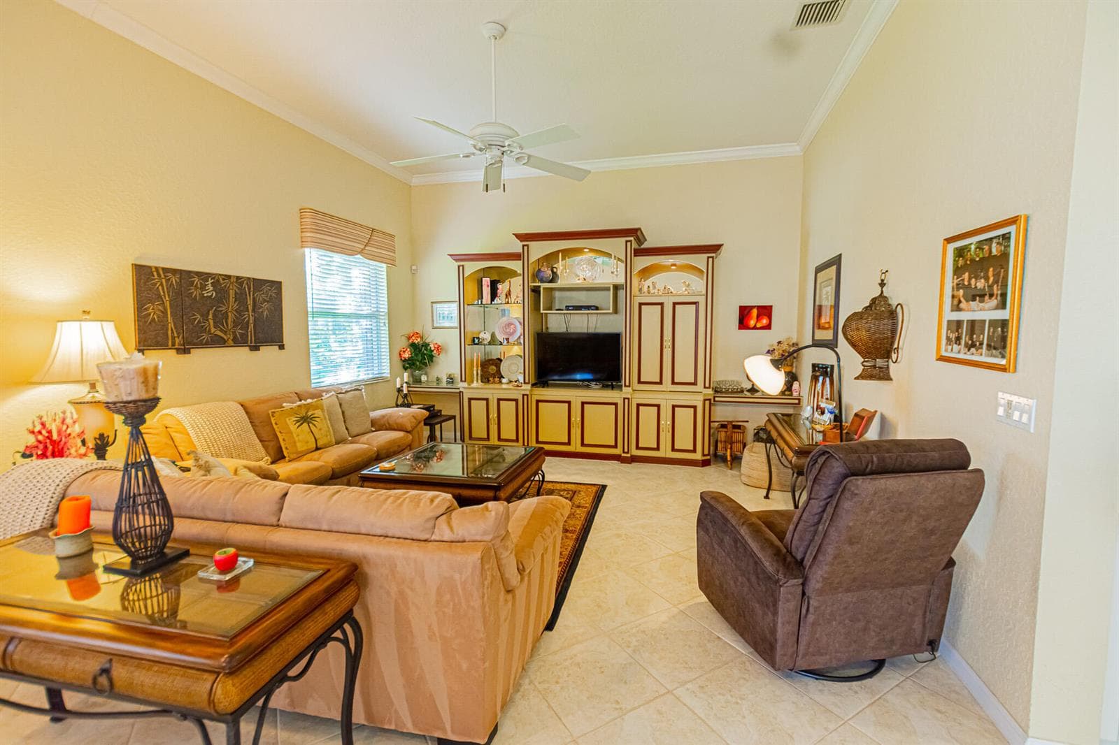 468 NW BLUE LAKE Drive, Port St. Lucie, FL 34986 photo 8