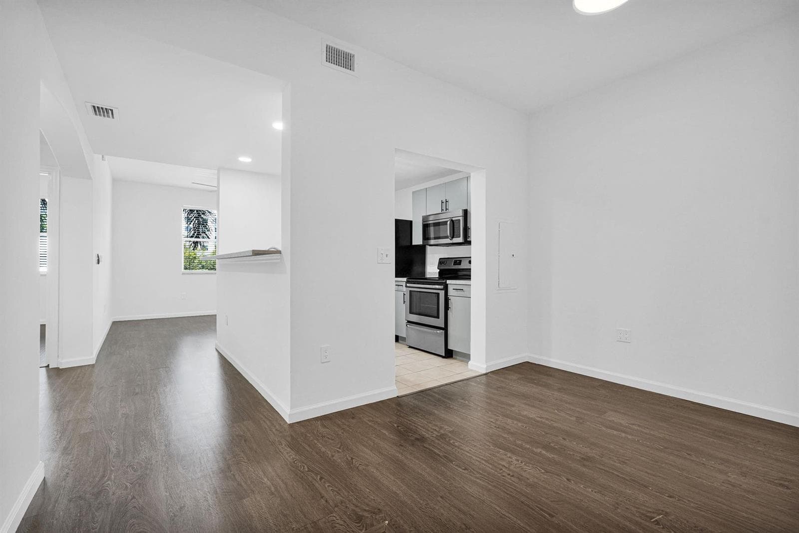 533 NE 3rd Avenue # 230, Fort Lauderdale, FL 33301 photo 6