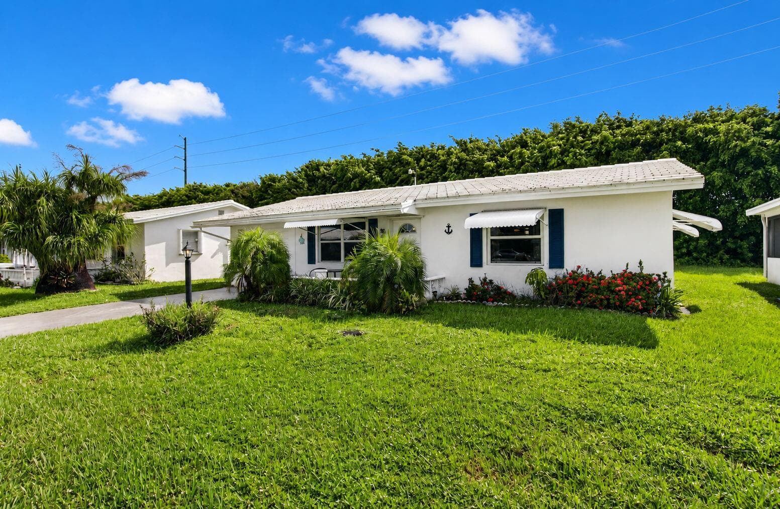 400 SW 8TH Place, Boynton Beach, FL 33426 photo 2