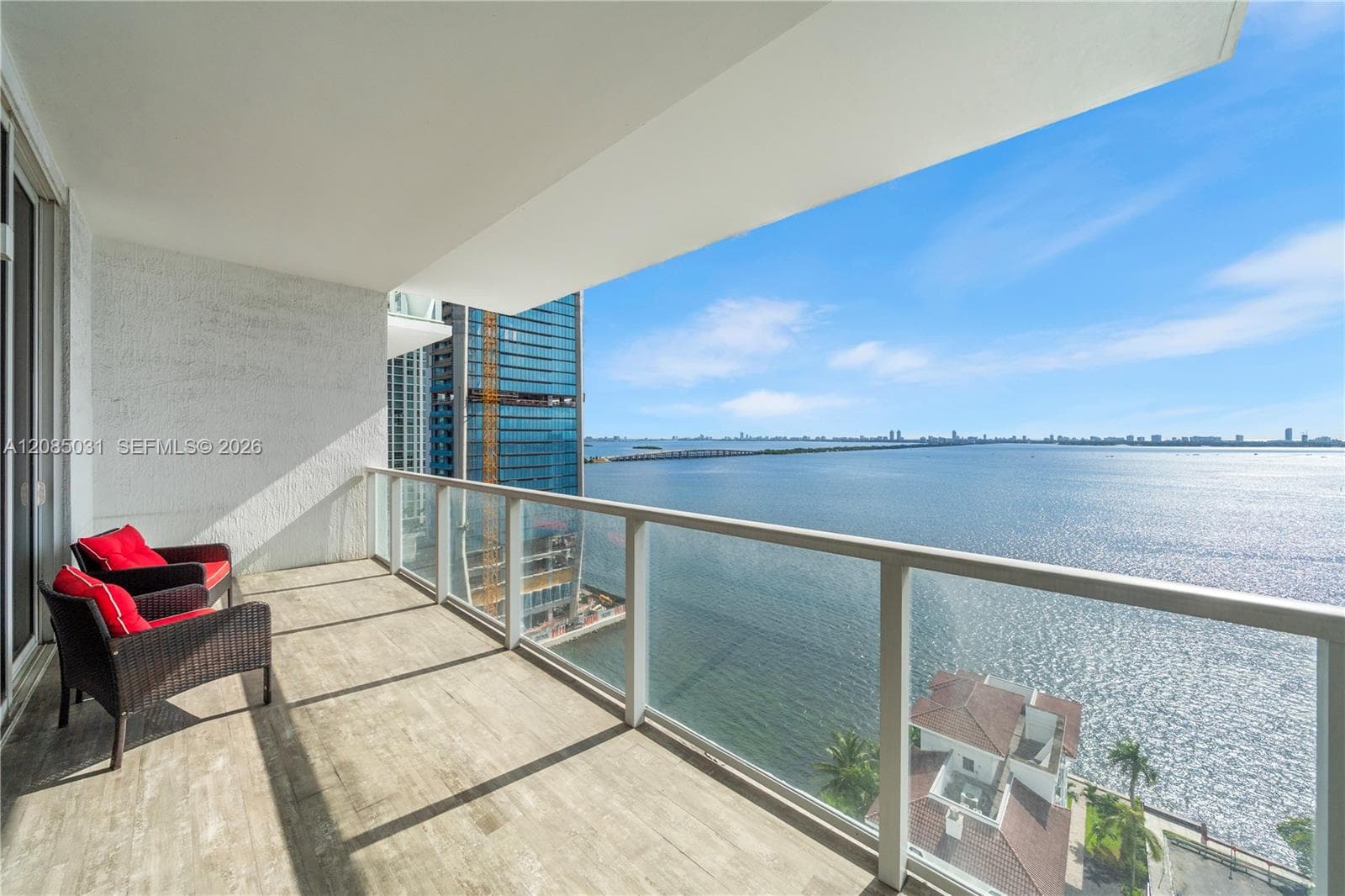 601 NE 27th St # 1808, Miami, FL 33137 photo 2