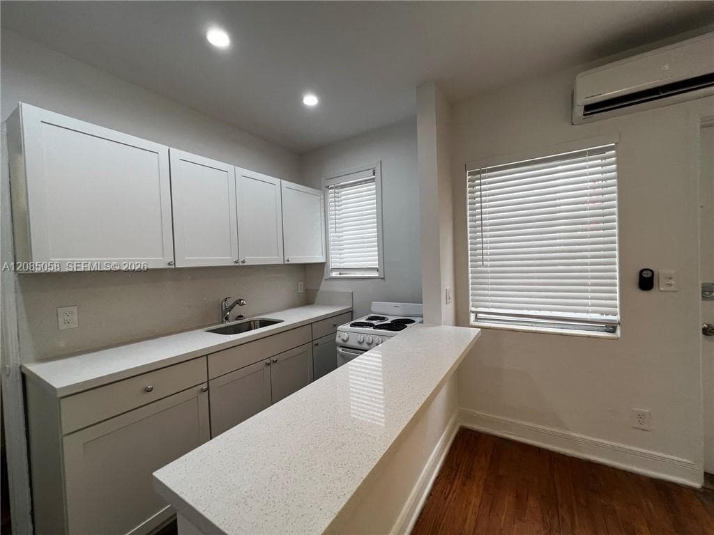 1557 Euclid Ave # 6, Miami Beach, FL 33139 photo 4