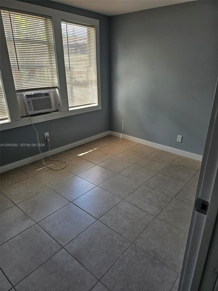 807 SW 4th St # back, Fort Lauderdale, FL 33312 photo 6