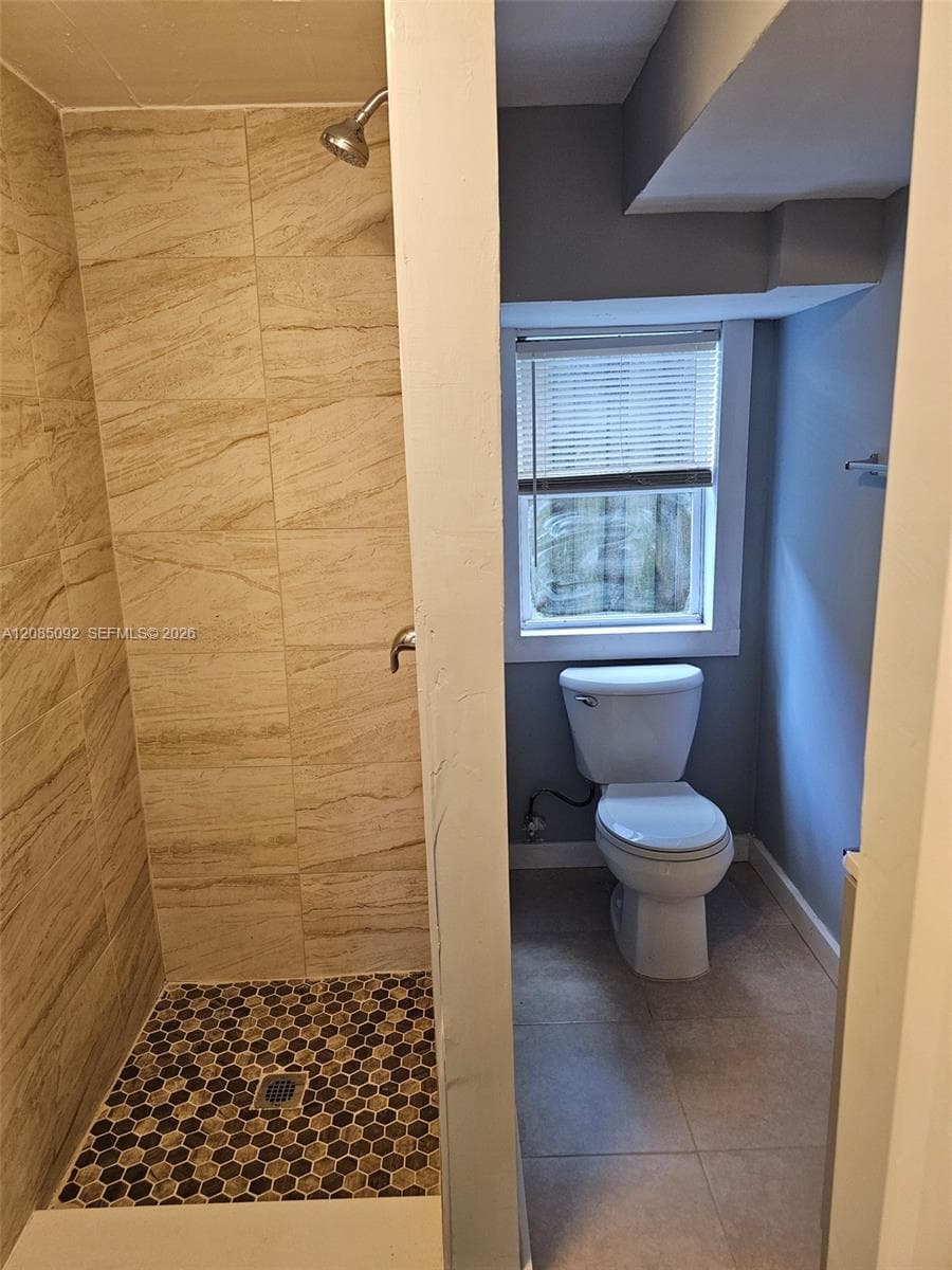 807 SW 4th St # back, Fort Lauderdale, FL 33312 photo 3
