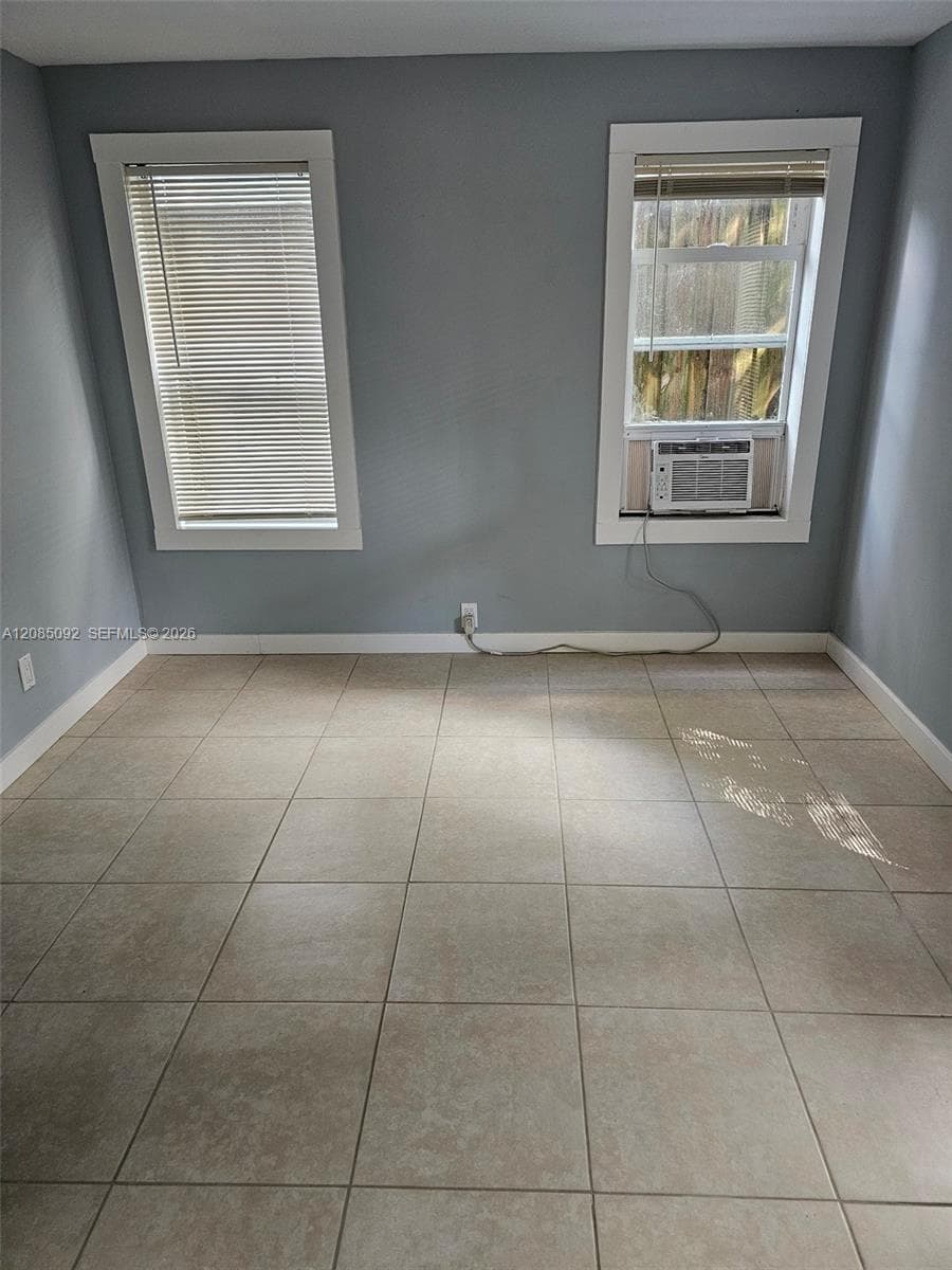 807 SW 4th St # back, Fort Lauderdale, FL 33312 photo 5
