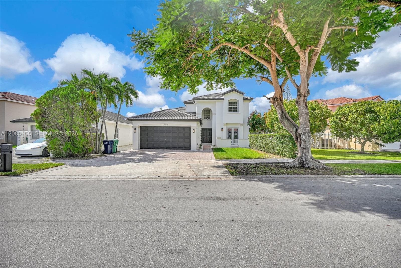 13078 NW 10th St, Miami, FL 33182 photo 2