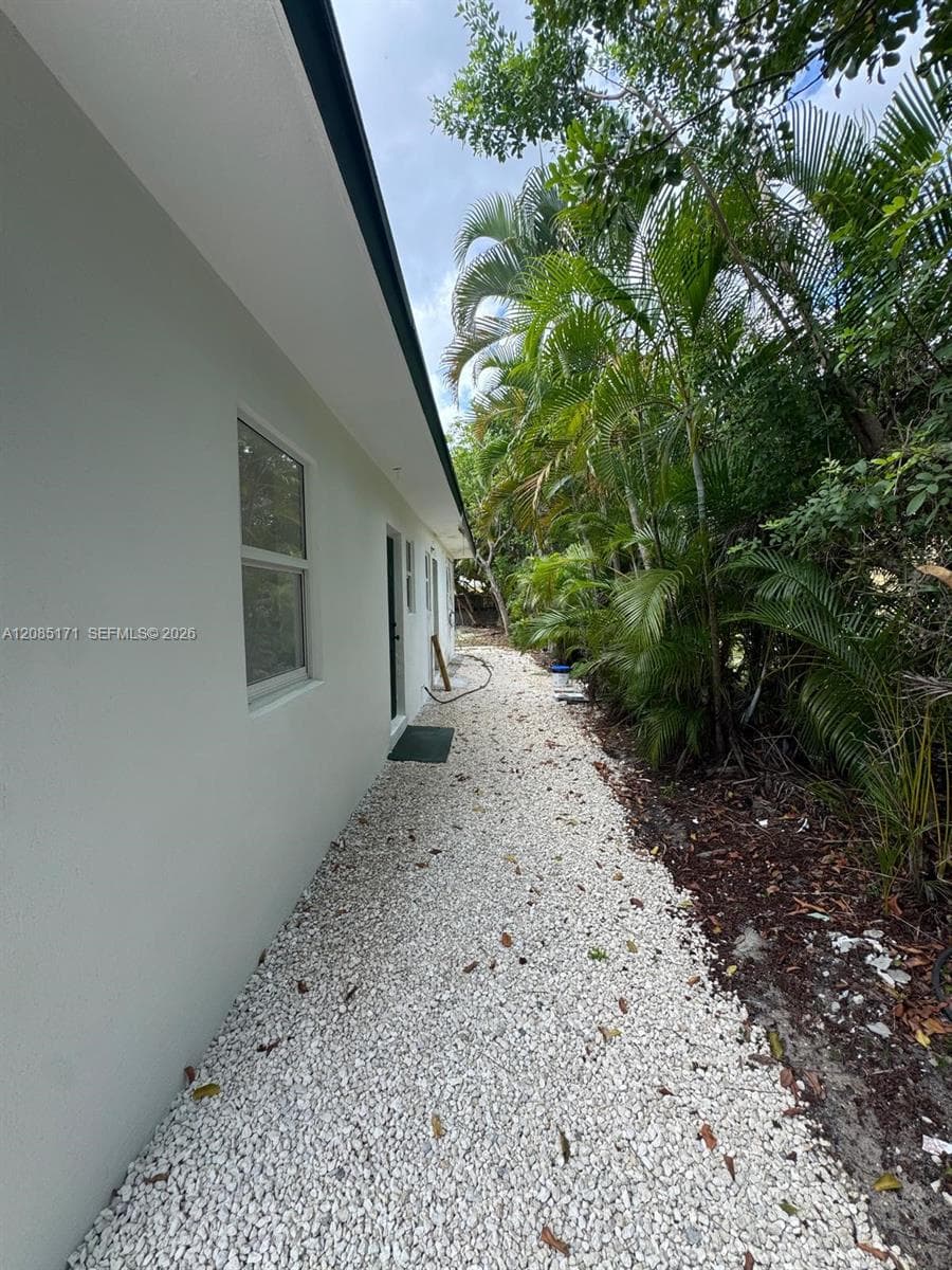 NW 5 AVE 1521 # 1-2, Fort Lauderdale, FL 33311 photo 8
