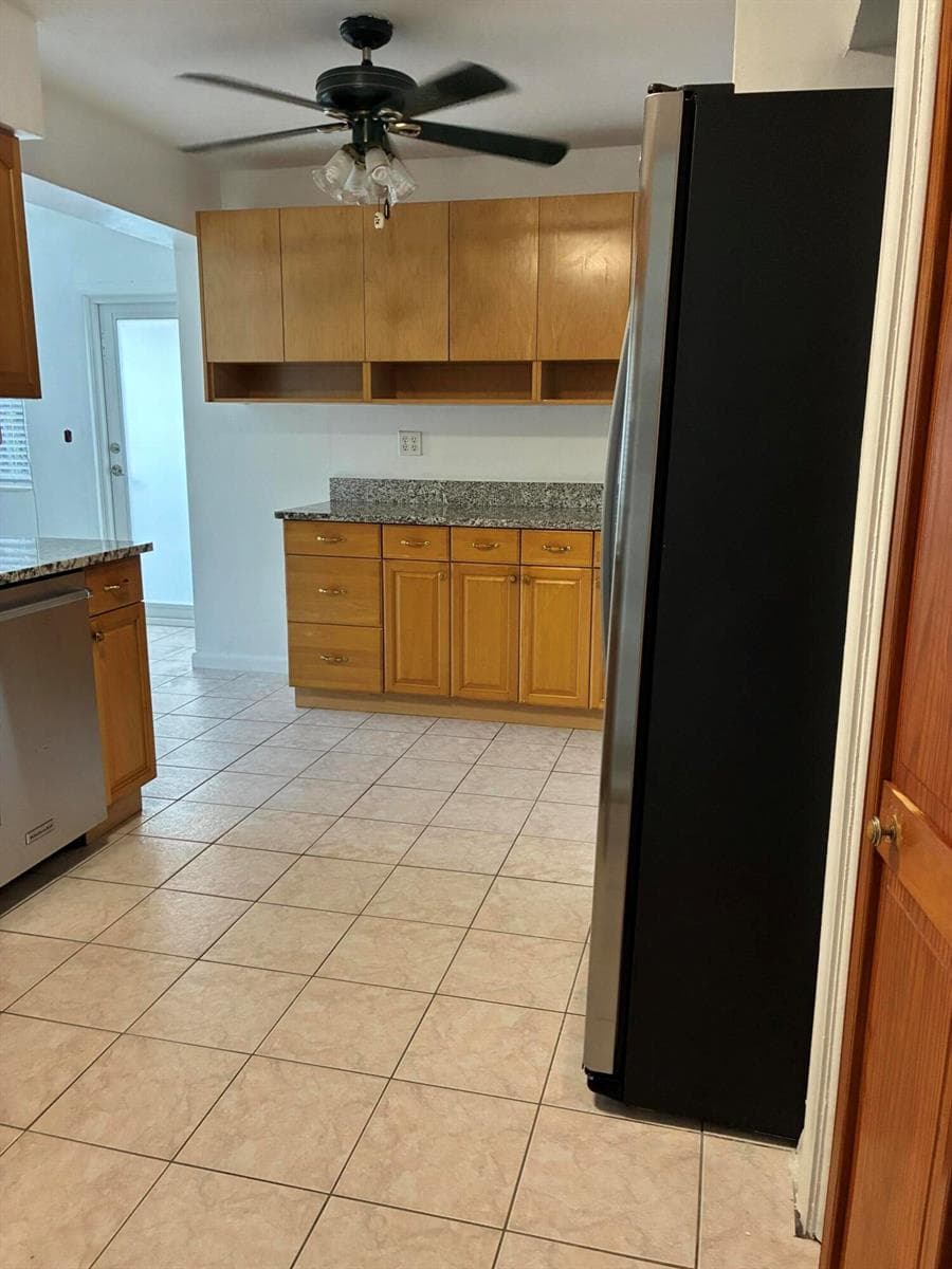 8361 NW 24th Place, Sunrise, FL 33322 photo 7