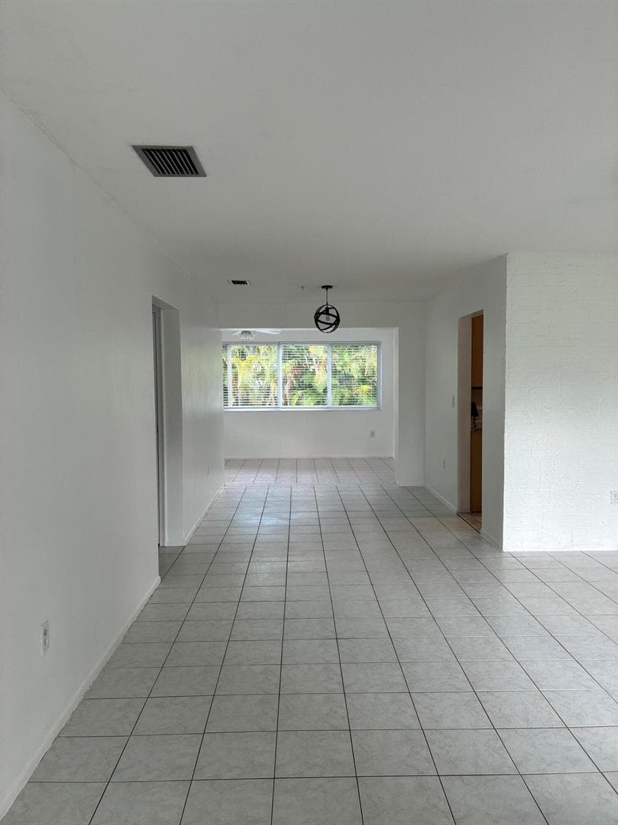 8361 NW 24th Place, Sunrise, FL 33322 photo 3