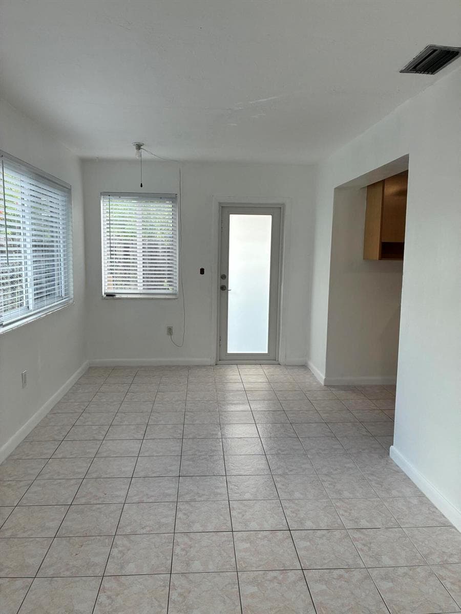 8361 NW 24th Place, Sunrise, FL 33322 photo 5