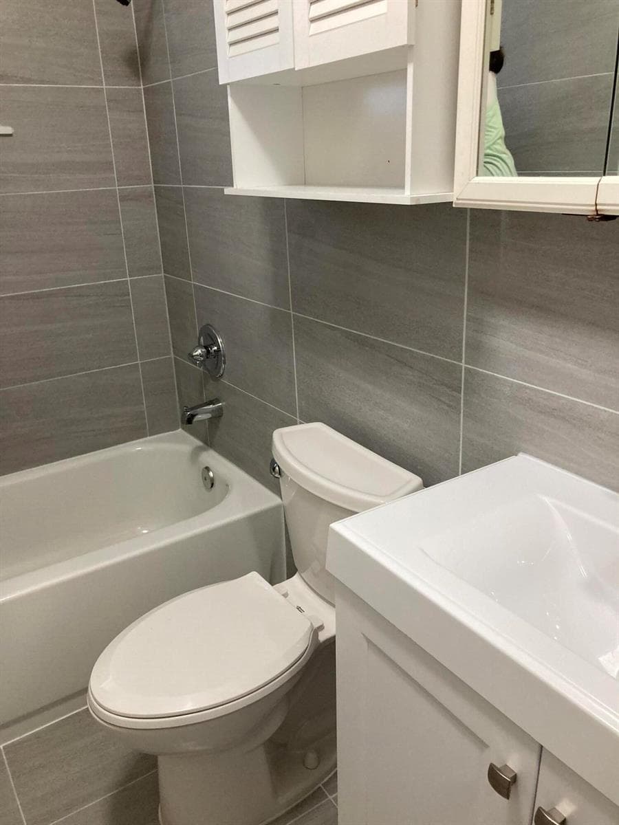 8361 NW 24th Place, Sunrise, FL 33322 photo 10