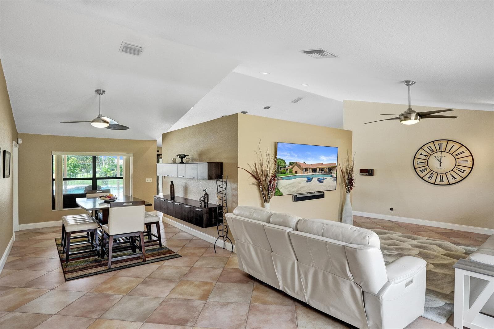 9255 Sun Pointe Drive, Boynton Beach, FL 33437 photo 5