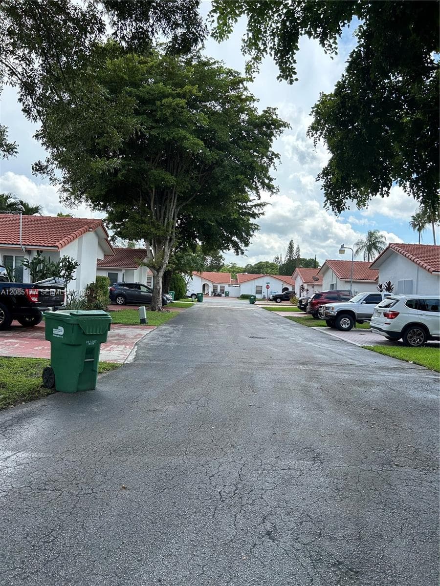 15390 SW 76 Terr # 207, Miami, FL 33193 photo 3