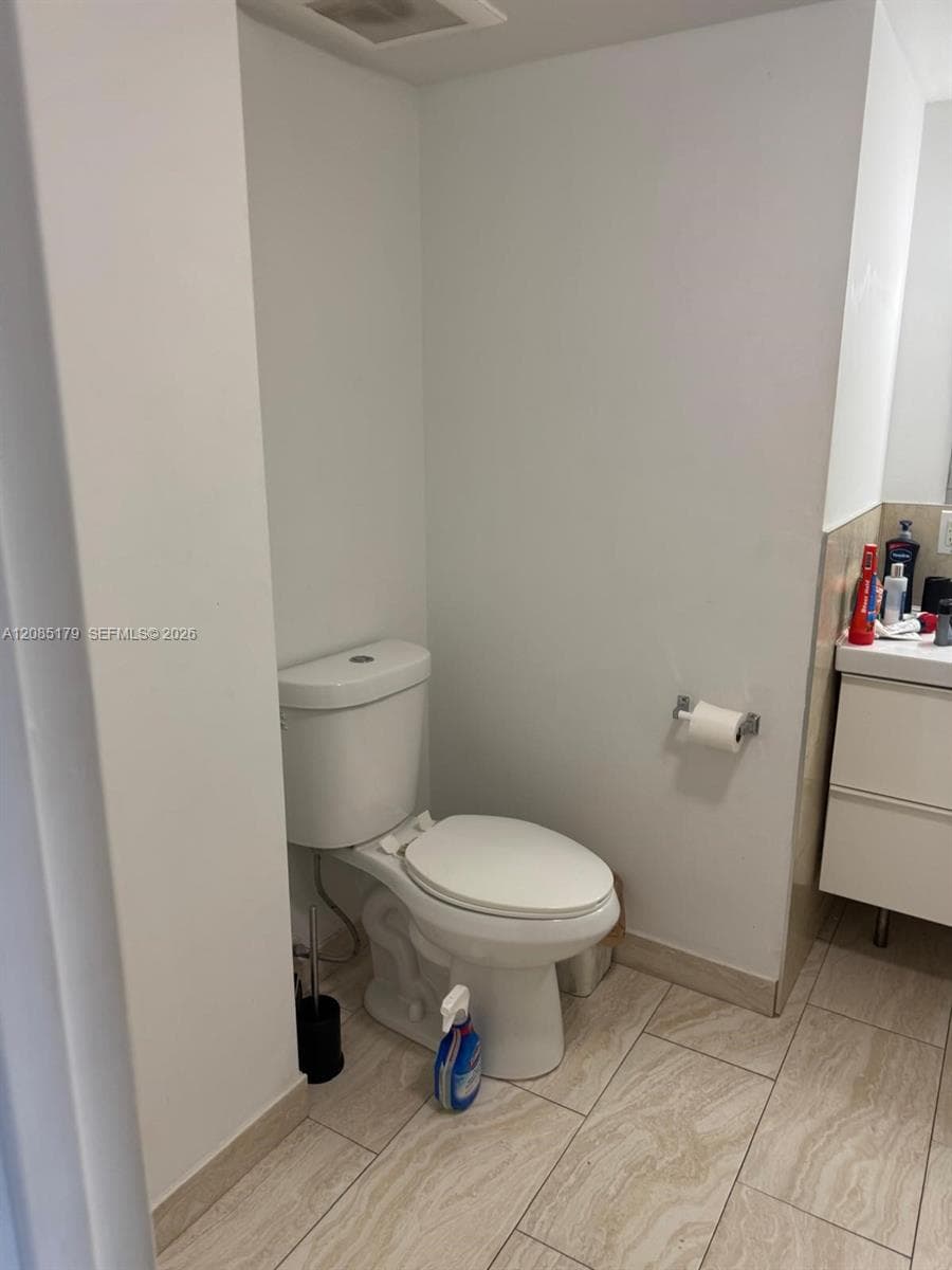 1301 NE Miami Gardens Dr # 515W, Miami, FL 33179 photo 9