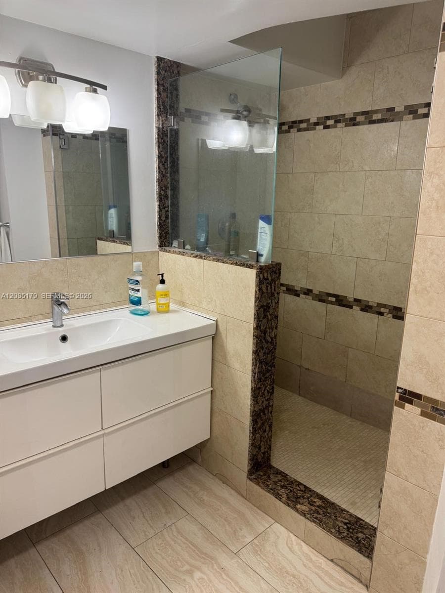 1301 NE Miami Gardens Dr # 515W, Miami, FL 33179 photo 10