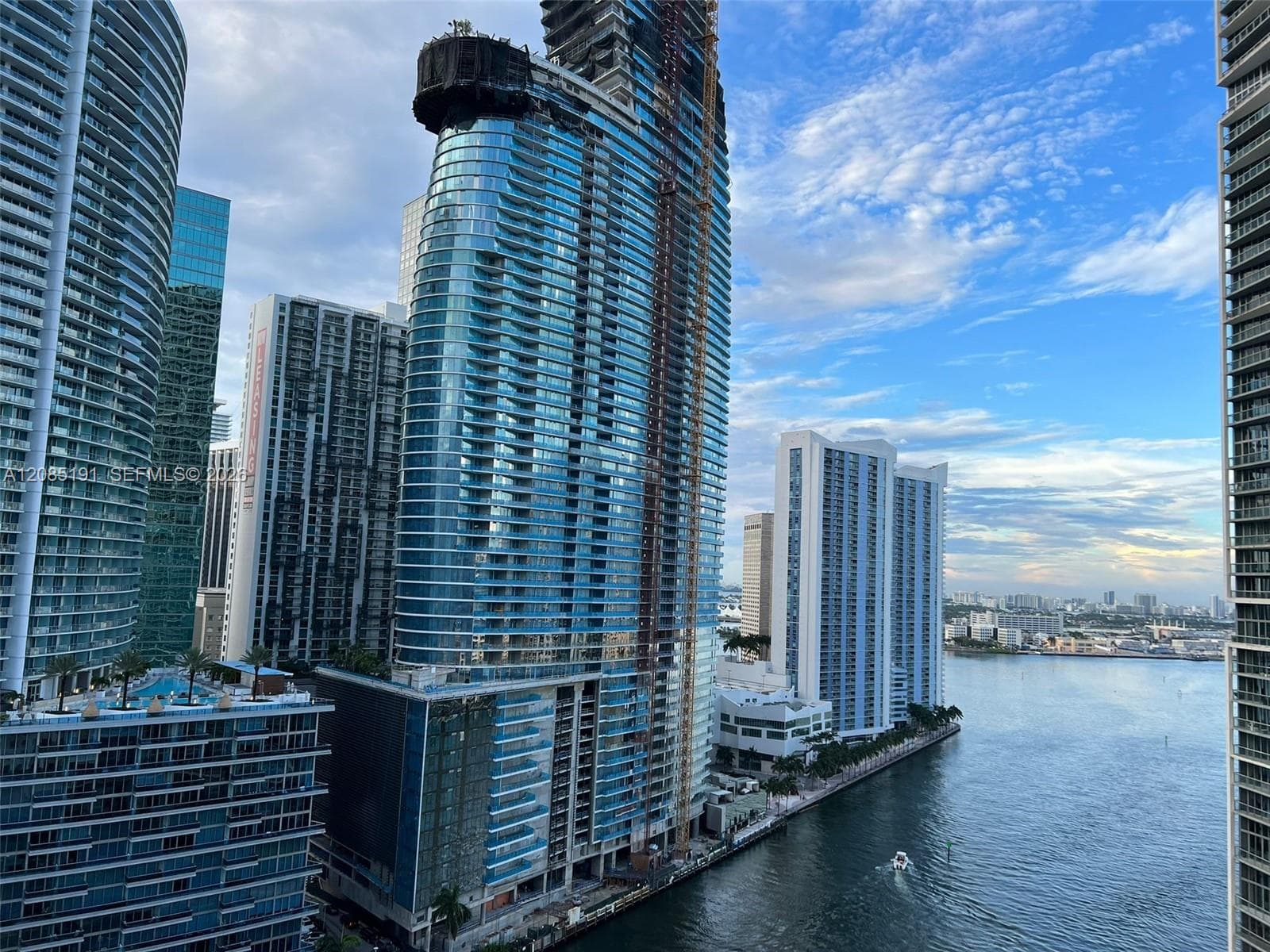 485 Brickell Ave # 2303, Miami, FL 33131 photo 8