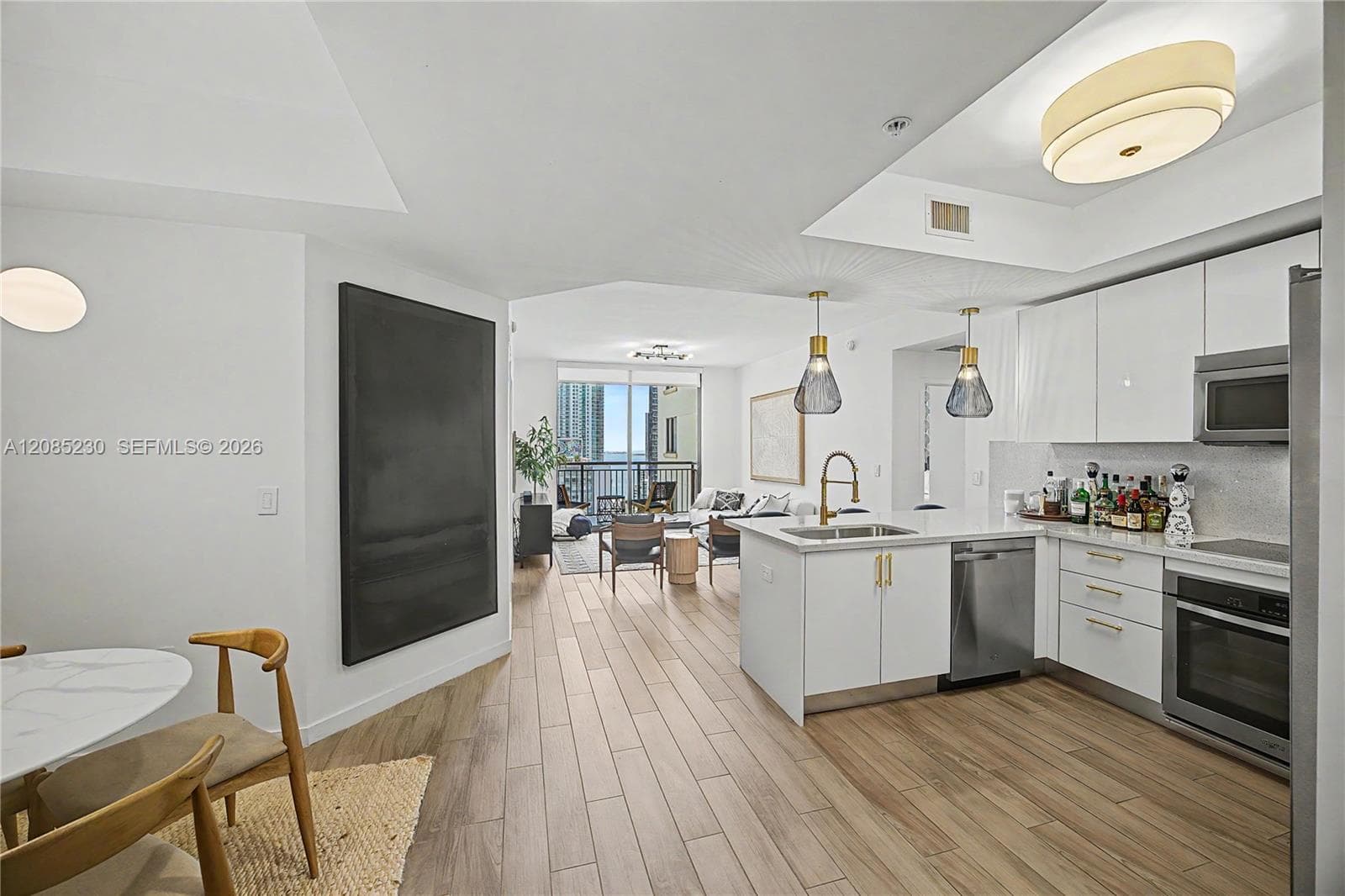 999 SW 1st Ave # 2407, Miami, FL 33130 photo 2