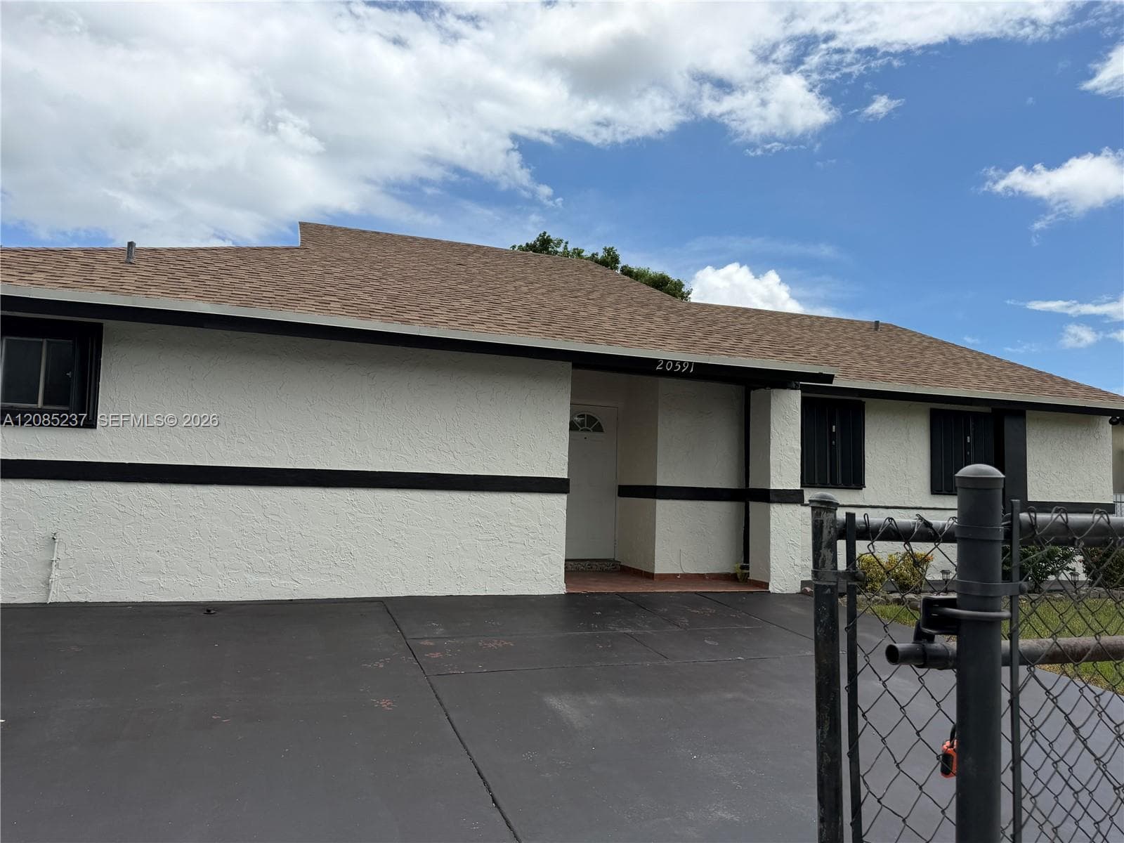 20591 SW 124th Ct, Miami, FL 33177 photo 3