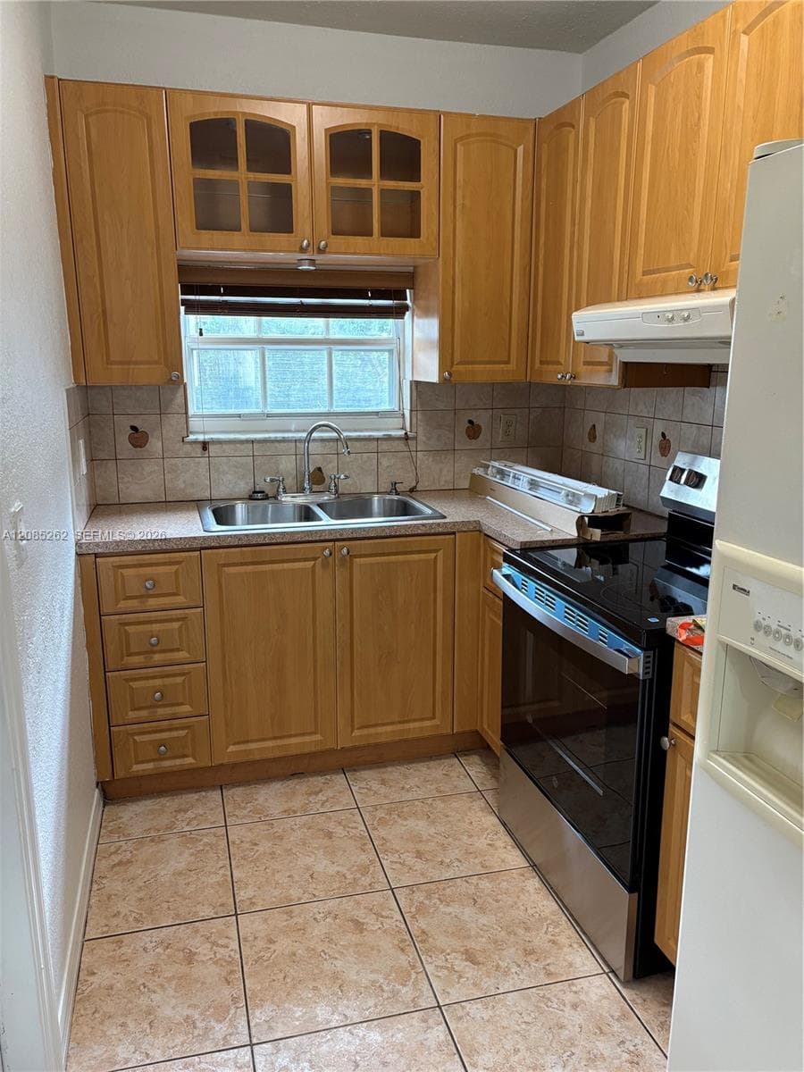 931 SW 6th Ave # 931, Miami, FL 33130 photo 11