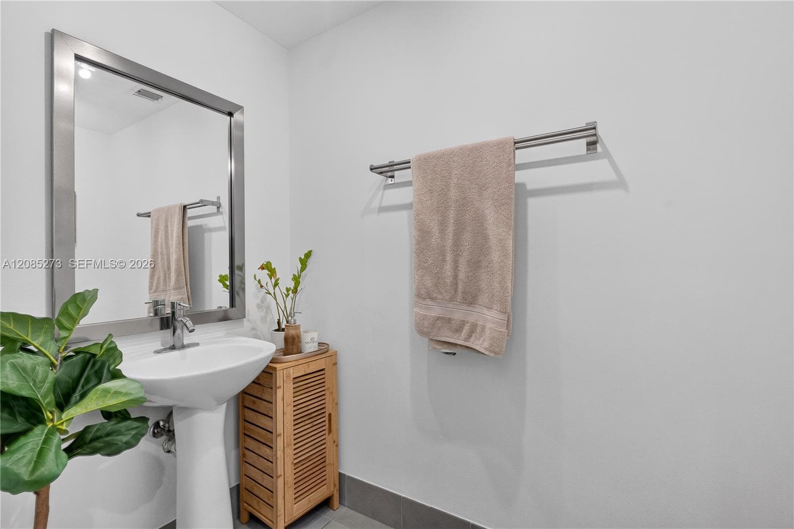 92 SW 3rd St # 4407, Miami, FL 33130 photo 12