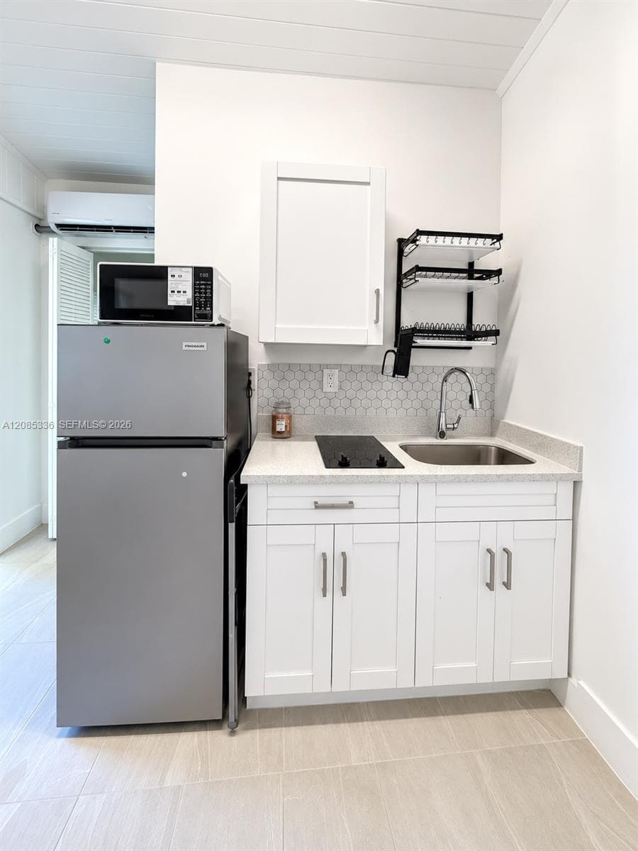 6765 SW 34th St # 1, Miami, FL 33155 photo 4