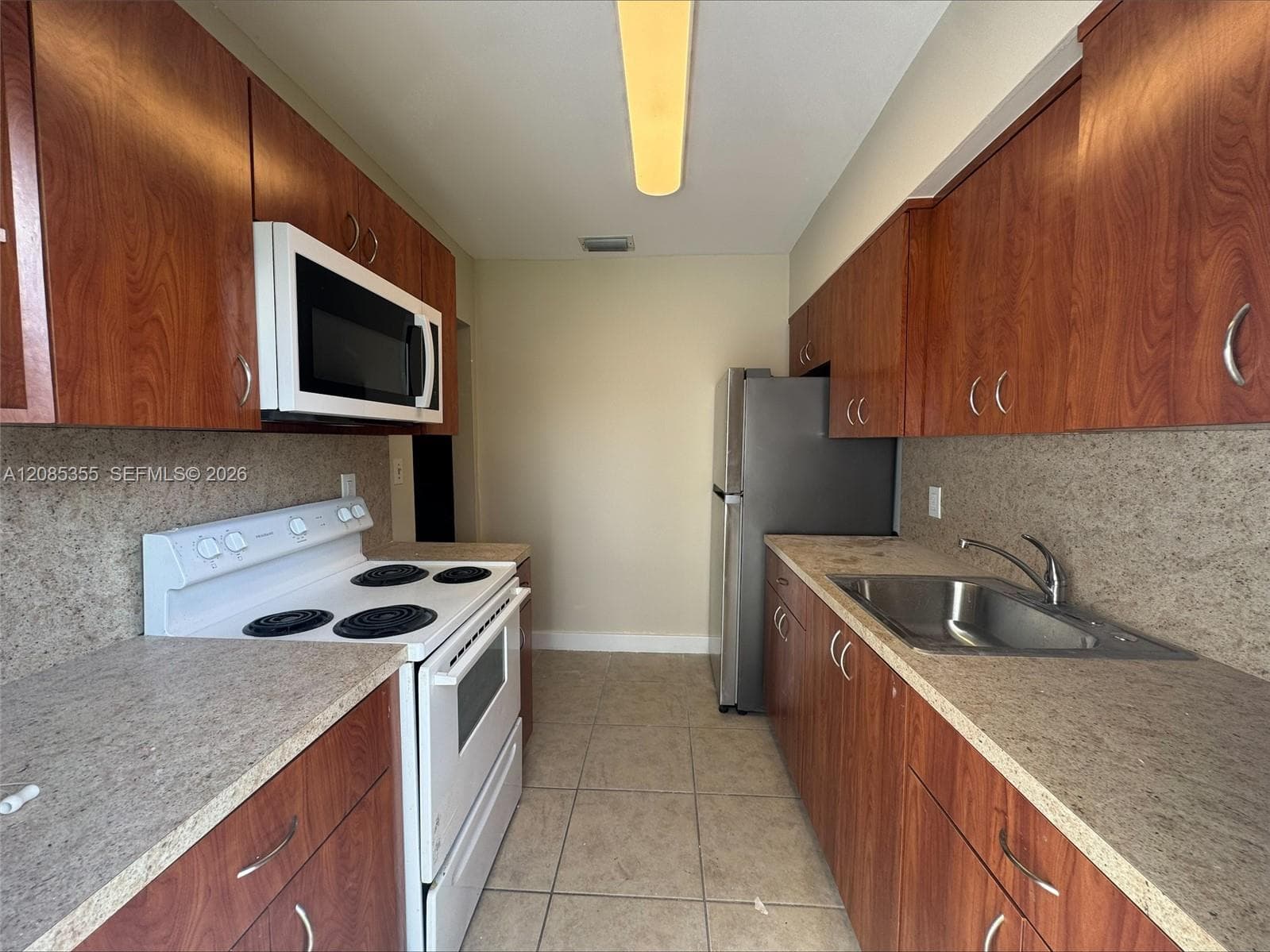 1320 NW 87th St, Miami, FL 33147 photo 2