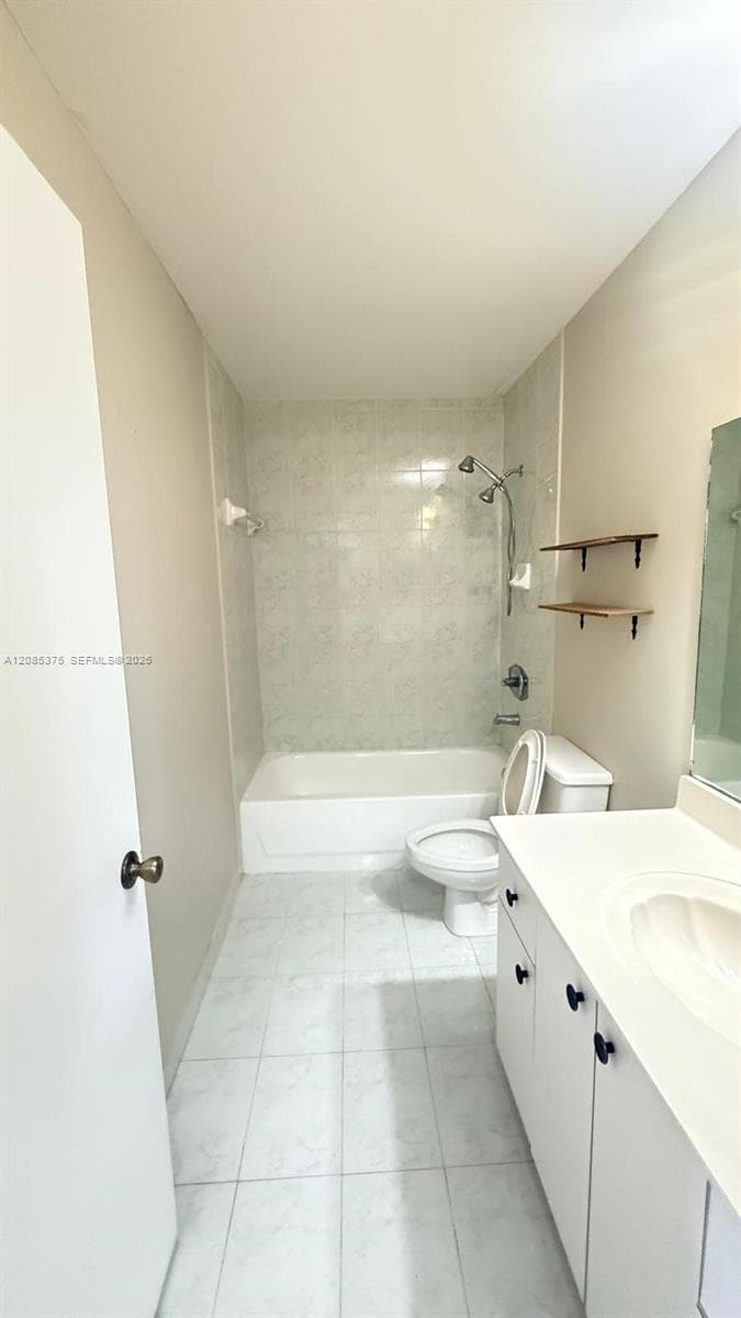 16042 SW 86th Ln # 16042, Miami, FL 33193 photo 10