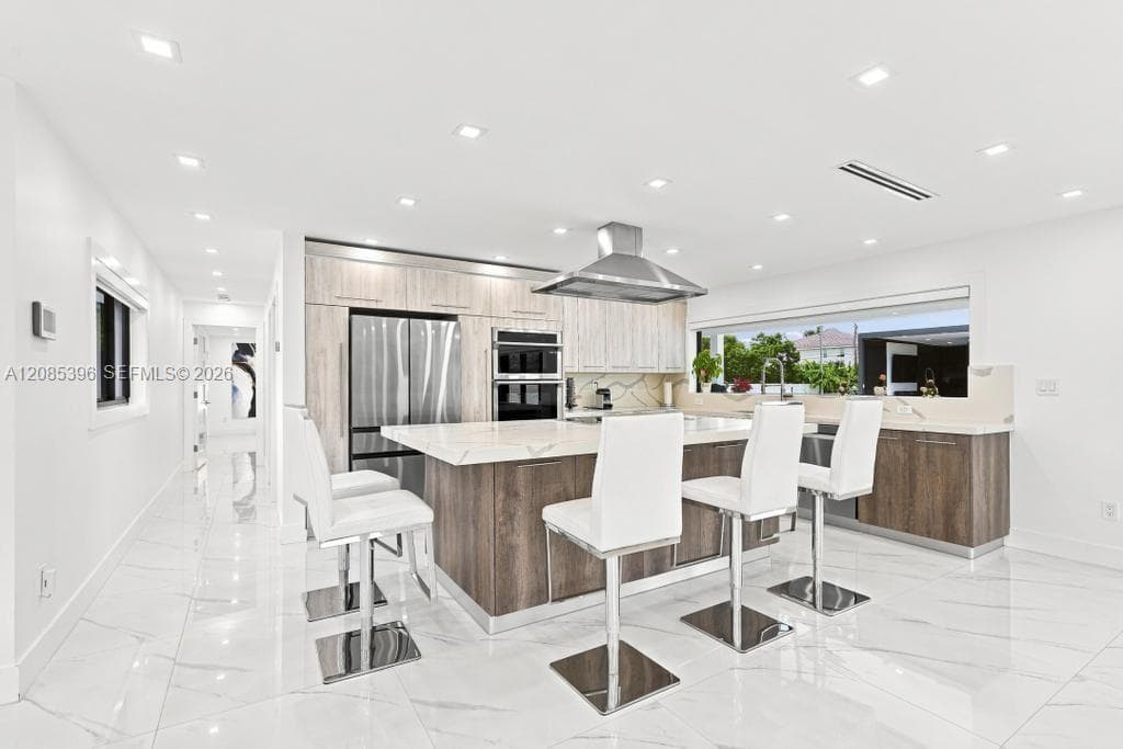 100 NW 120th Ave, Miami, FL 33182 photo 13