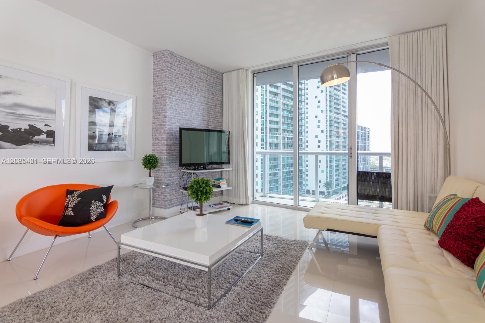 485 Brickell Ave # 2006, Miami, FL 33131 photo 12