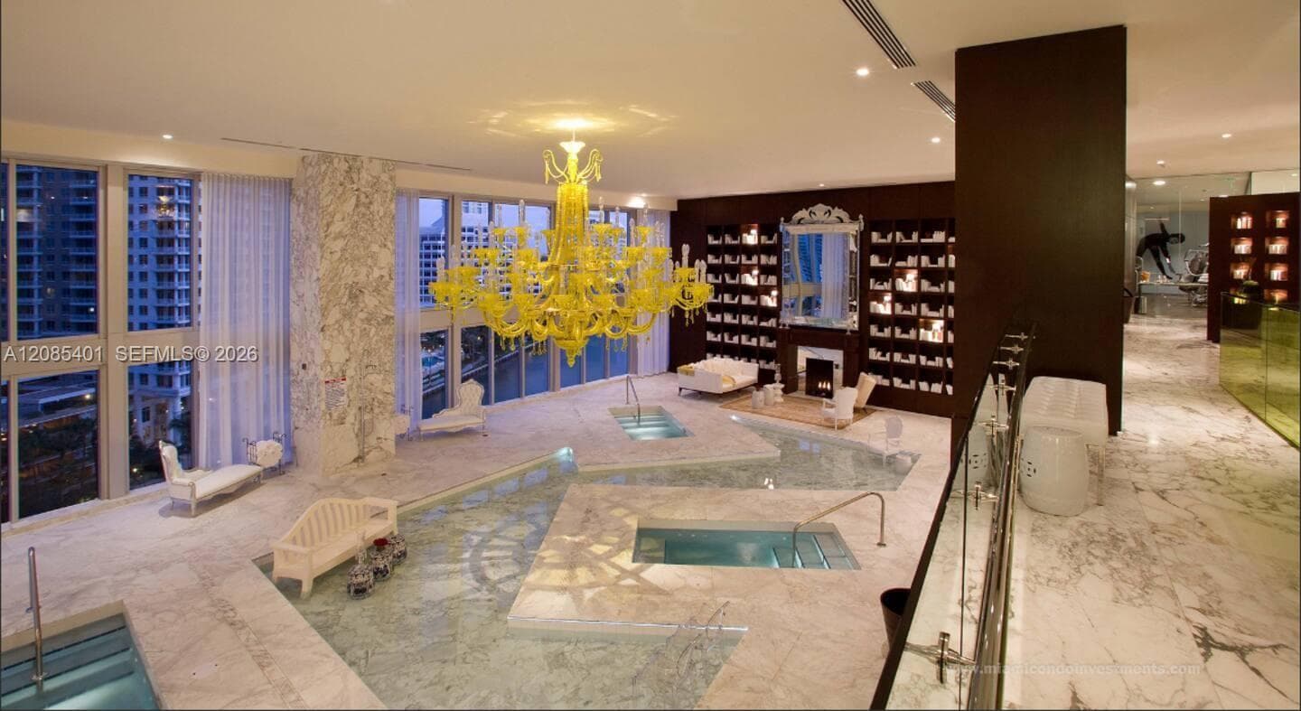 485 Brickell Ave # 2006, Miami, FL 33131 photo 3