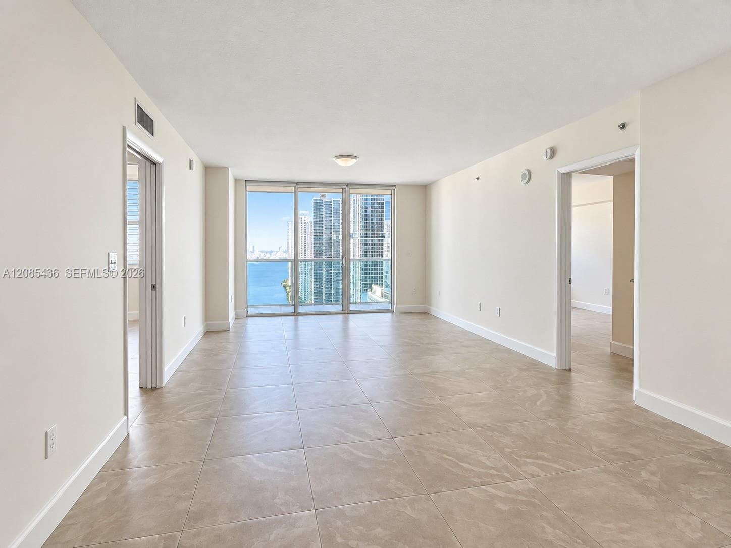 31 SE 5th St # 2808, Miami, FL 33131 photo 5