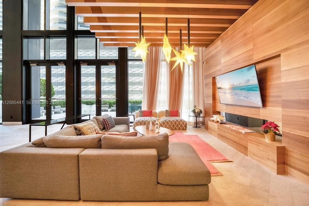 1010 Brickell Ave # 1810, Miami, FL 33131 photo 8