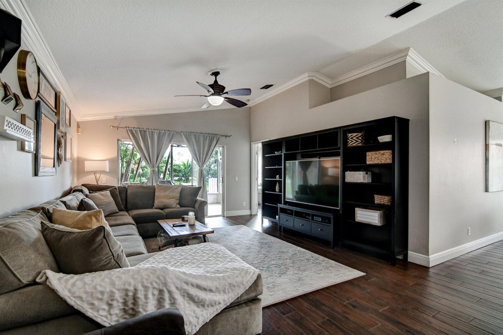 3574 DANBURY Court, Boynton Beach, FL 33436 photo 8