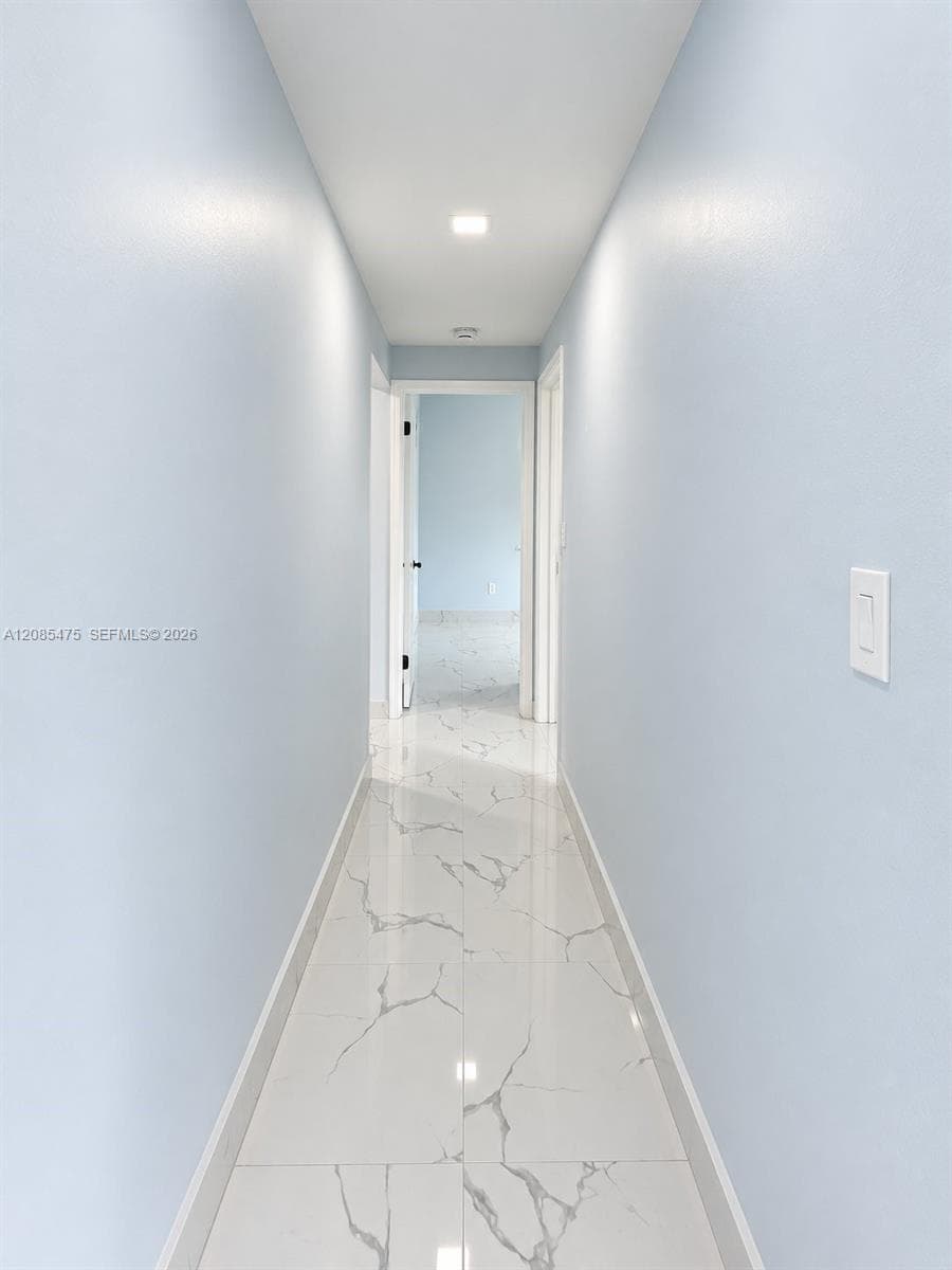 871 SE 4th Pl, Hialeah, FL 33010 photo 8