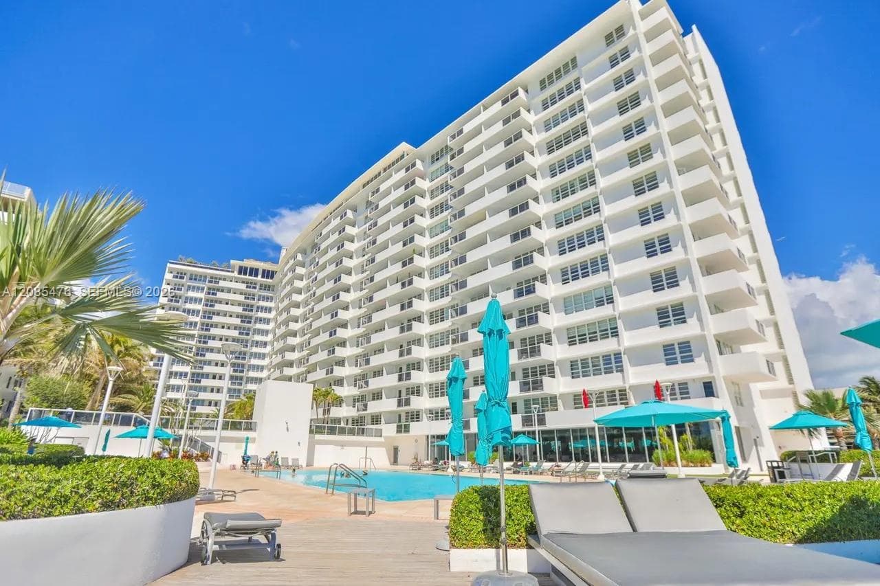100 Lincoln Rd # 829, Miami Beach, FL 33139 photo 8