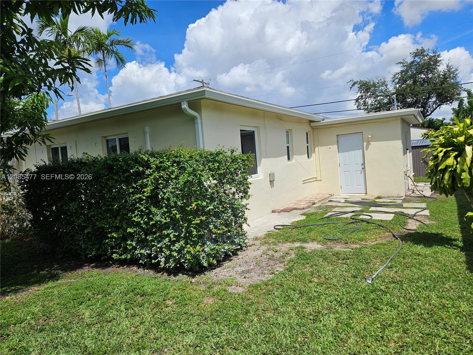 145 SW 60th Ct, Miami, FL 33144 photo 5