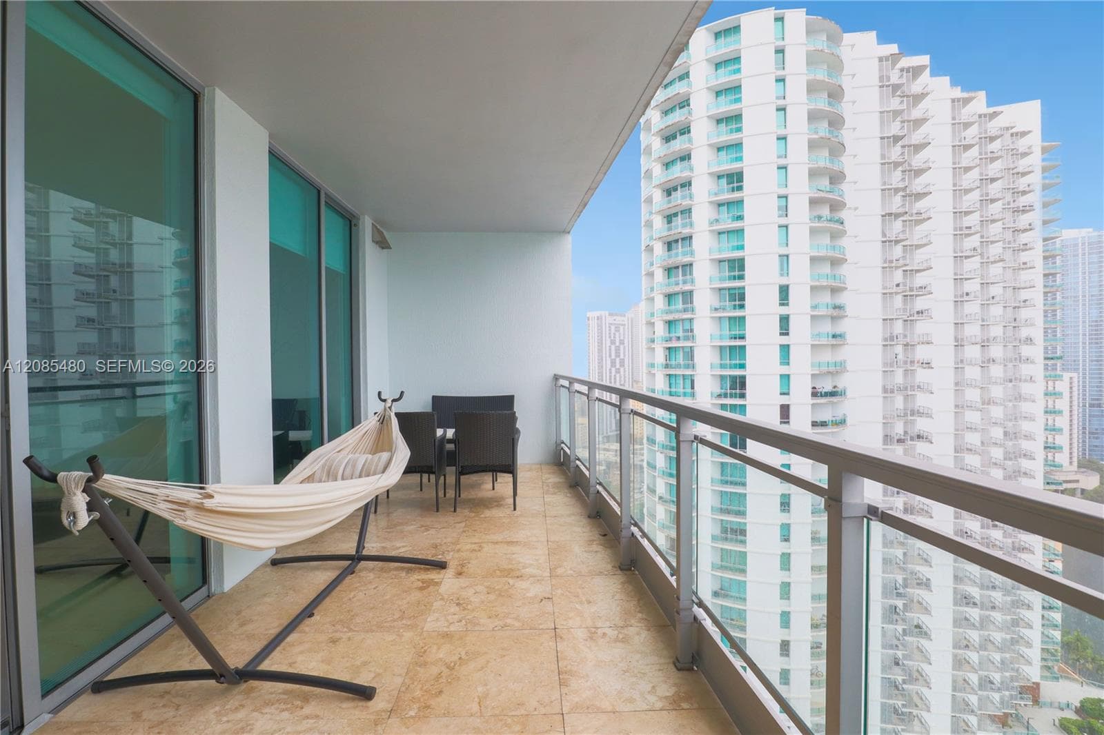 90 SW 3rd St # 3002, Miami, FL 33130 photo 12
