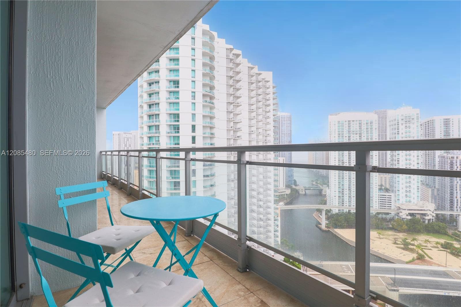 90 SW 3rd St # 3002, Miami, FL 33130 photo 7