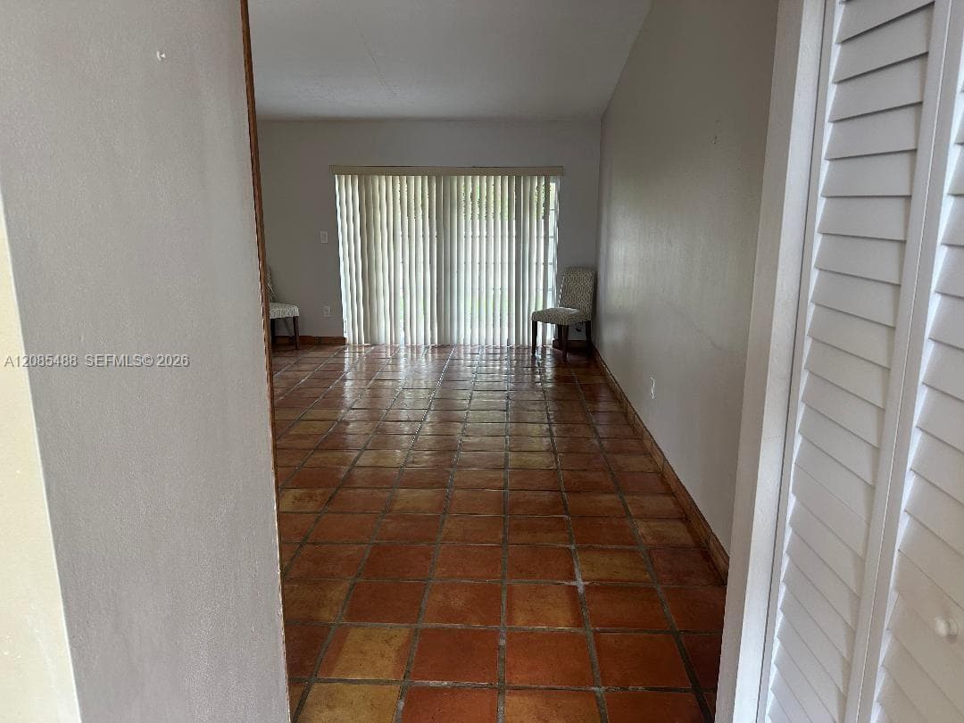10836 SW 123rd Pl, Miami, FL 33186 photo 3