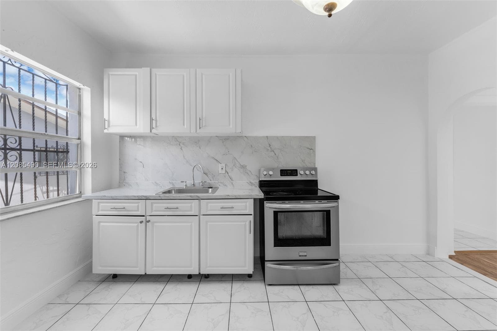 5629 SW 7th St, Miami, FL 33134 photo 6